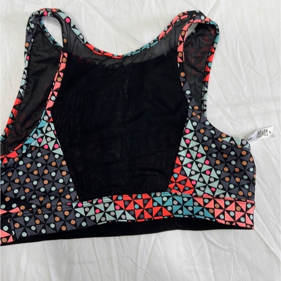 VSX sports bra & leggings - Picture 3 of 3